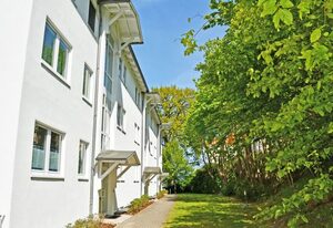 Appartementhaus mit Balkon im Ostseebad Göhren (HN) – 14 schöne 3-Raum-Ferienwohnung mit Seeblick u. Balkon
