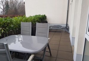Strandhaus Lobbe Whg 5 + Terrasse – 2 Raumwohnung mit Terrasse