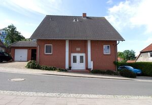 Großzügige Ferienwohnung im Haus ''Anno 2000''