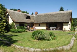 Reetdachhaus mit traumhaftem  Seeblick und Ruhe