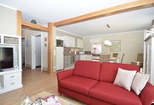 Haus Mönchgut | Haushälfte 02 | Findling