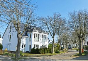 schöne Ferienwohnungen in Dranske auf dem Windland! – 02 Fereinwohnung mit Terasse OG Dranske