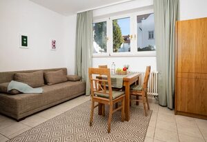 Fewo 2 Marineblau: Modernes Studio in Binz, Strandnah – Fewo Marineblau