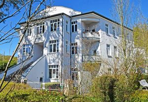 Selliner Ferienwohnungen nur 500 m bis zum Strand – 02 2-Raum-Ferienwohnung mit Terrasse