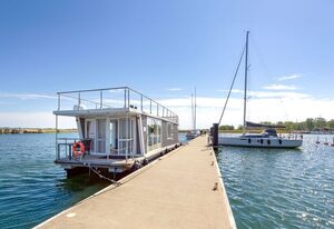 Hausboot Lydia in Gager
