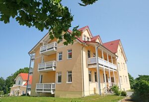 CSP: Villa Bergfrieden Whg. 06 mit Balkon & Meerblick