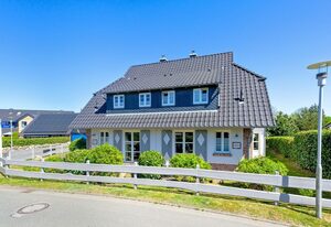 Gutshofhäuser Sellin | Haushälfte 2 | Marie