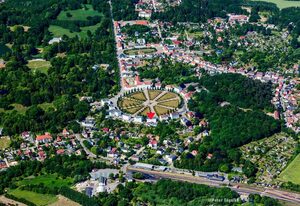 Fürstlich Wohnen am Circus 2.OG – Fürstlich Wohnen - Dachgeschoss über den Dächern von Putbus
