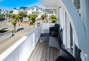 Villa Hansa, App. 4, 2 SZ, 2 Bäder, in Binz,  2 Balkone – App. mit 2 SZ u. 2 Bädern