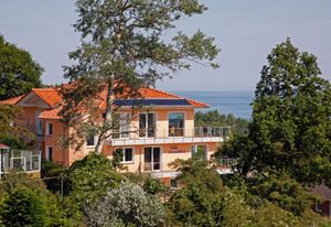 Villa Ostseeblick 5* mit Meer- und Boddenblick – Gartenetage2