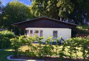 Ferienhaus Boddenhus - WLAN, 2 SZ, Garten - am Wasser