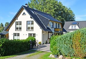 Ferienwohnungen zur Granitz mit Terrasse – 02 Ferienappartement zur Granitz mit Balkon
