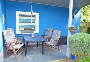 Ferienhaus mit Kamin und Terrasse