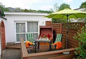 Ferienhaus Marit mit Terrasse