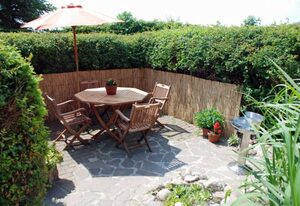 Ferienwohnungen in Lipsitz auf Rügen – Ferienwohnung Rapsblüte mit Kamin und Balkon