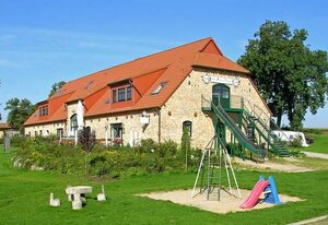 Heukojen auf dem Ferienhof – Schlafplatz in Heukoje ( Box 1)
