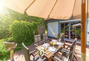 Ferienwohnungen im Reetdachhaus – Ferienwohnung OG