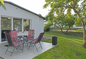 Ferienbungalow mit großem Garten im Ostseebad Göhren