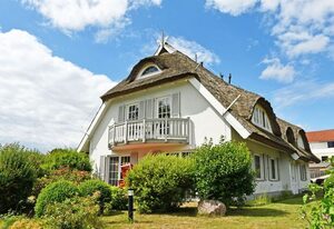 Landhaus mit Reetdach am Teich – Ferienwohnung mit Balkon 0G 2