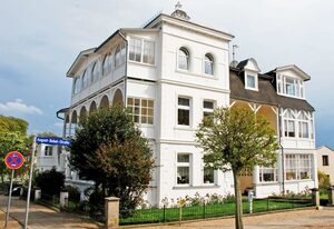 Ferienvilla im Stil der Bäderarchitektur – 02 Ferienwohnung Ostsee