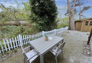 MR: Doppelhaushälfte Weinrich mit Terrasse (Süd/West)