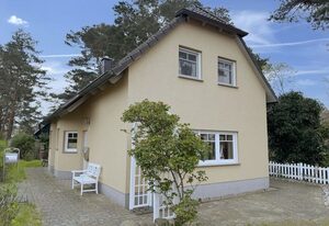 MR: Doppelhaushälfte Weinrich mit Terrasse (Süd/West)
