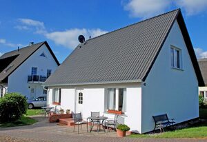 Ferienwohnungen im Haus am Deich – Ferienwohnung Kleinhagen