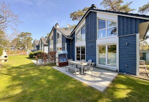 F: Ferienhaus Blaue Welle mit Terrasse