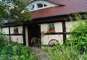 Ferienhaus mit Kaminofen, Terrasse und Blick in die Natur