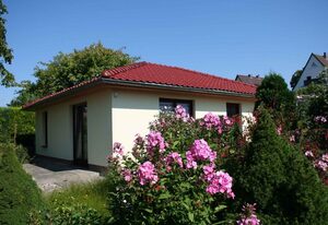 Ferienhaus mit Terrasse und Garten