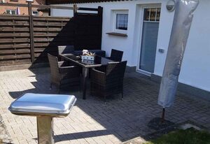 Ferienhaus mit Grillterrasse, an der Granitz