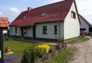 Ferienhaus mit Terrasse und Garten