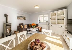 Hooger Weg Wohnung 4 – Ferienwohnung mit Garten für Sie und Ihren Vierbeiner