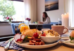 BUE - Hotel Jess... am Meer – EZ 12qm 1E Balk