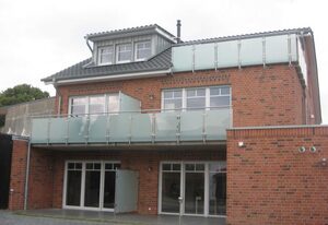 BUE - Haus Stüven – 001 li (BC.a3)