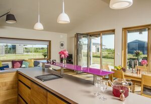 (22) Gud Jard Lodge Pluto, Kat. FamilienZeit – Designferienhaus Pluto (22) mit exklusiver Ausstattung
