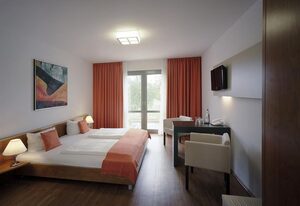 Akademiehotel – Einzelzimmer, Dusche oder Bad, WC