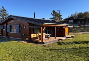 EifelChalet Niederehe – 4-Bett-Ferienhaus EifelChalet, 2 Schlafräume