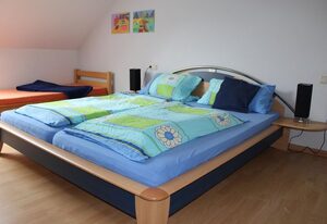 Ferienwohnungen Bauernhof Heck – 3-Bettwohnung Dachgeschoß links