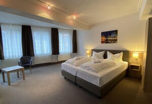 Hotel Horchem GmbH – Doppelzimmer Dusche/Bad, WC Standard