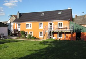 Ferienhof Weber & Jakobi – 12-Bett-Ferienhaus Du/Bad/WC (12 Erw, 2 Ki,1 Baby)