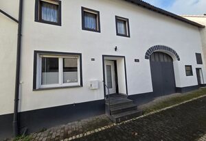 Ferienhaus Flieja – 4-Bett-Ferienhaus Bad/WC, 2 Schlafräume, ruhig
