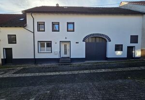 Ferienhaus Flieja – 4-Bett-Ferienhaus Bad/WC, 2 Schlafräume, ruhig