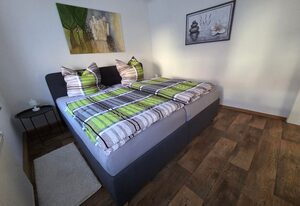 Ferienhaus Flieja – 4-Bett-Ferienhaus Bad/WC, 2 Schlafräume, ruhig