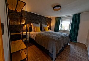 Casa Eifel, Ferienhaus – 5-Bett-Ferienhaus Dusche/WC, 2 Schlafzimmer
