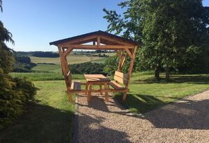 Ferienhaus Zum Mühlbachtal – 6-Bett-Ferienhaus, 2x Dusche/WC, Terrasse