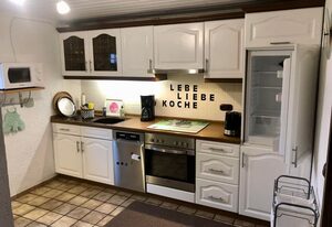 Ferienhaus Zum Mühlbachtal – 6-Bett-Ferienhaus, 2x Dusche/WC, Terrasse