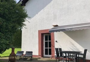 Ferienhaus Zum Mühlbachtal – 6-Bett-Ferienhaus, 2x Dusche/WC, Terrasse