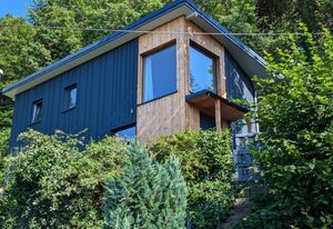 Ferienhaus Am Baumwipfel – Ferienhaus, Dusche, WC, 2 Schlafräume