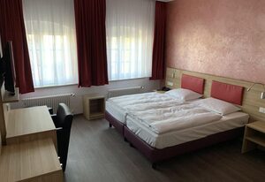 Hotel Well – Einzelzimmer, Dusche, WC